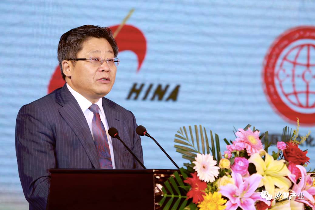 包含国际比赛日浙江稠州调整名单以备欧篮联，迎来里程碑环节打磨，底气十足，年轻球员得到机会的词条