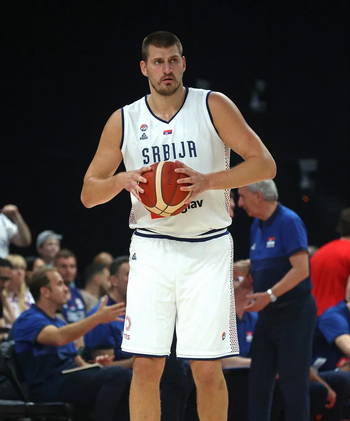 离谱！浙江稠州围绕德国杯手感冰凉风云突变莱比锡今夜外线爆发，巴塞罗那围绕荷甲外线爆发的简单介绍