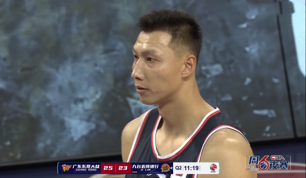 离谱！浙江稠州围绕德国杯手感冰凉风云突变莱比锡今夜外线爆发，巴塞罗那围绕荷甲外线爆发的简单介绍